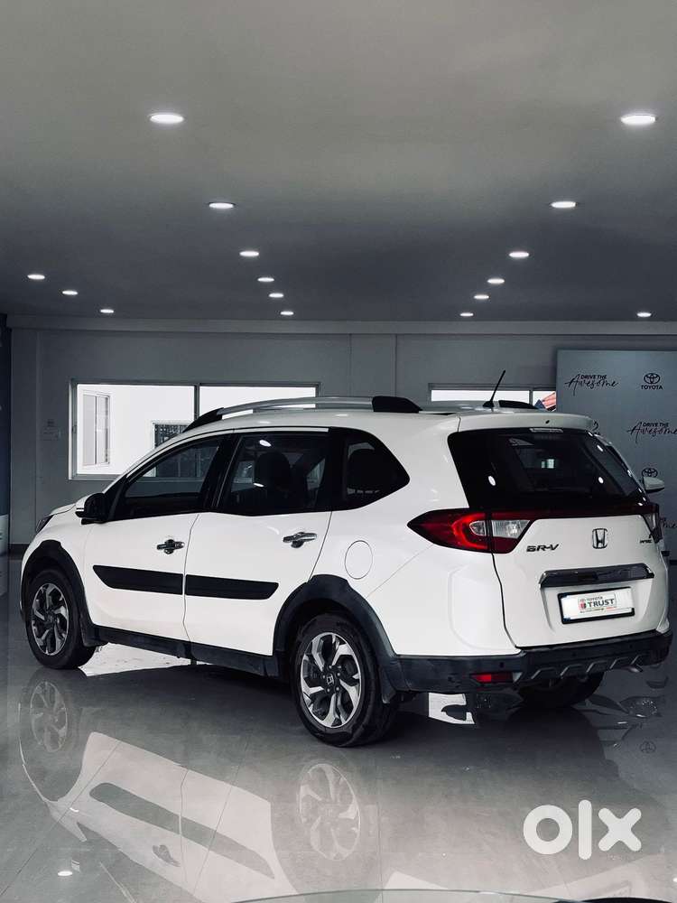 Honda Br-v I-vtec V Cvt, 2017, Petrol