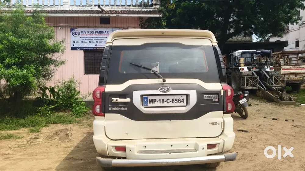 Mahindra Scorpio S10 Diesel Manual 2015