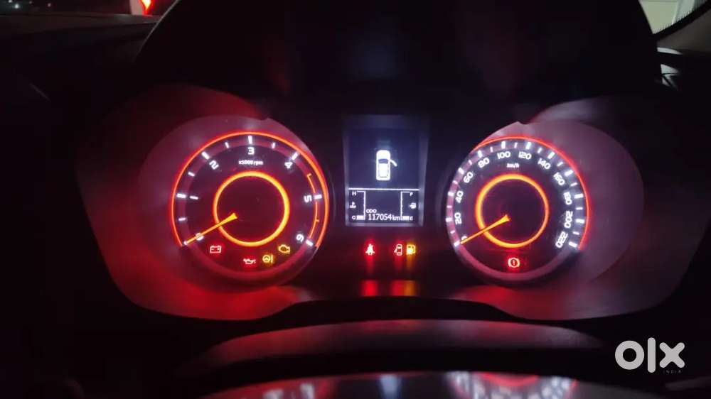 Well Maintained Mahindra Xuv300