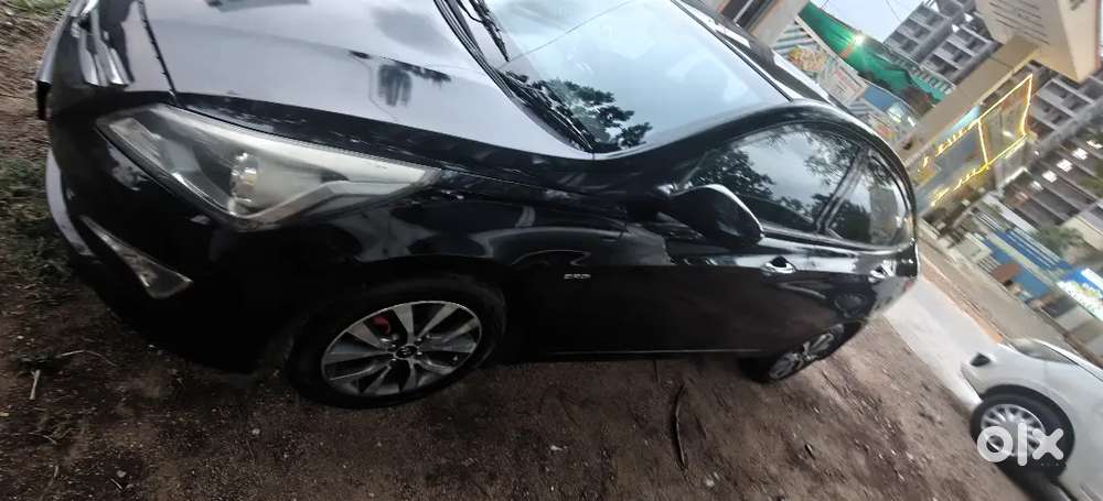 Hyundai Verna  1.6 Sx Crdi 2015