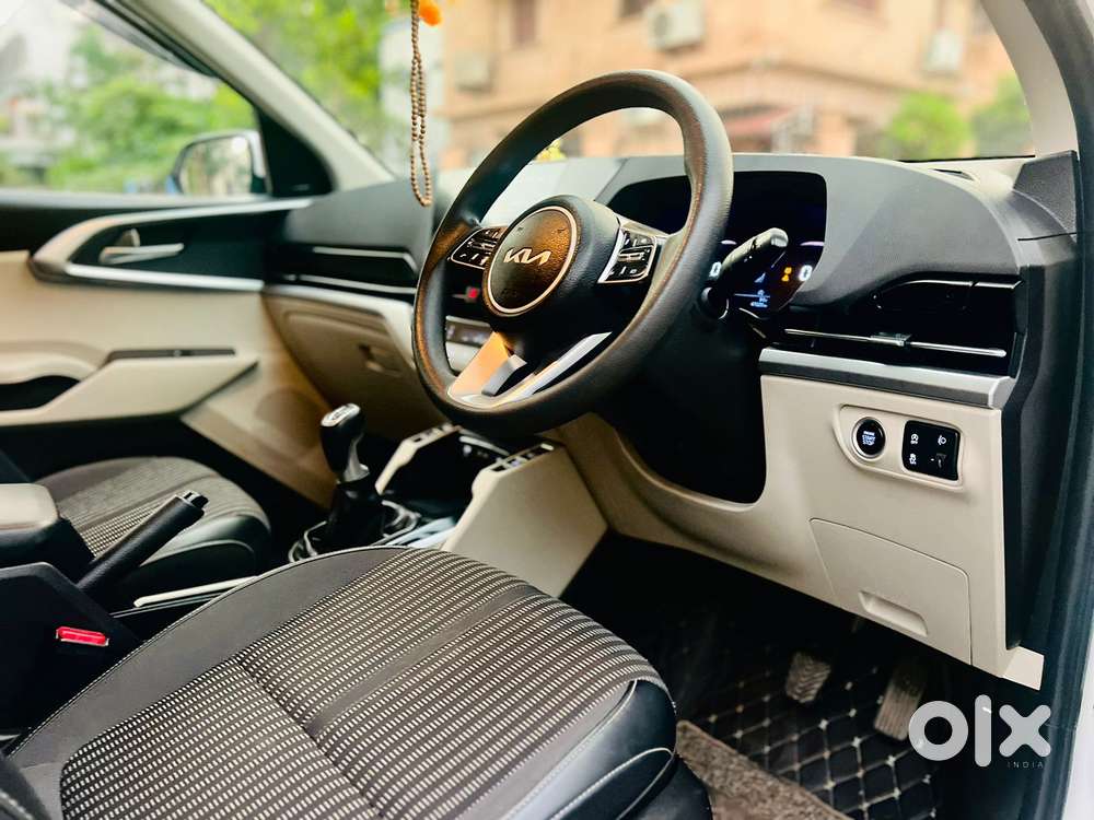 Kia Carens 1.5 Prestige Plus 7 Str Imt, 2023, Diesel