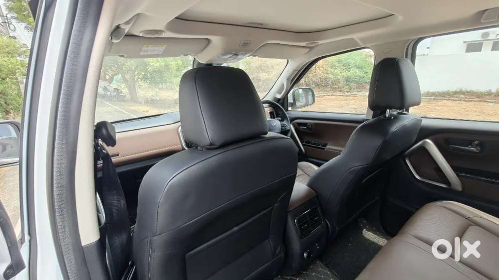 Pristine 2025 Mahindra Scorpio-n Z8t Diesel At  5,000 Km  White
