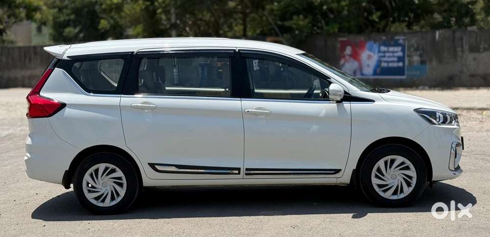 Maruti Suzuki Ertiga Vxi (o) Cng, 2023, Petrol