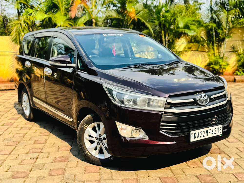 Toyota Innova Crysta, 2017