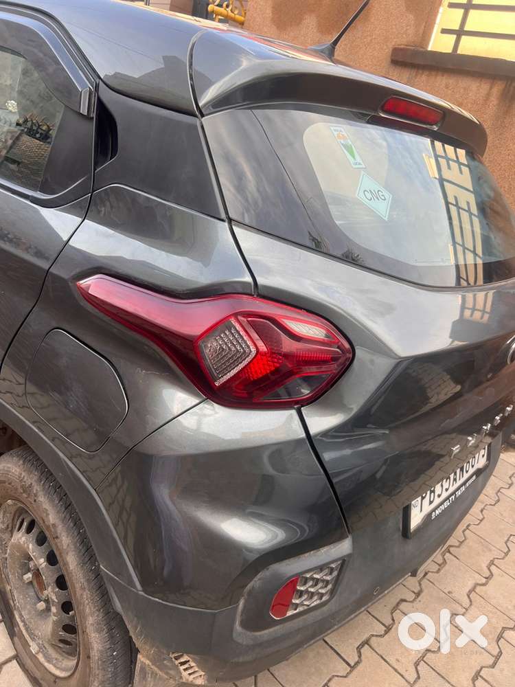 Tata Punch Hybrid 2025