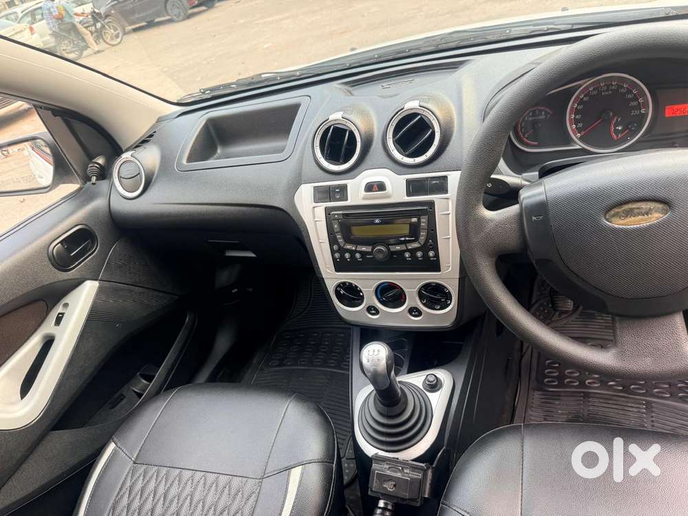 Ford Figo Duratorq Zxi 1.4, 2012, Diesel