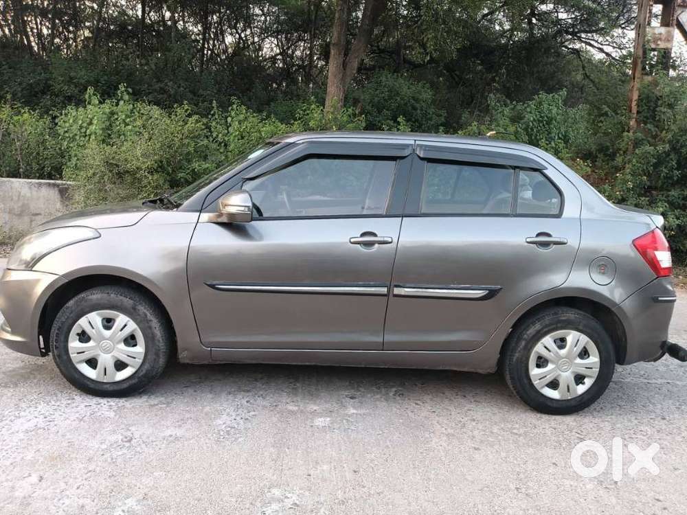Maruti Suzuki Swift Dzire Amt Vxi, 2016, Petrol