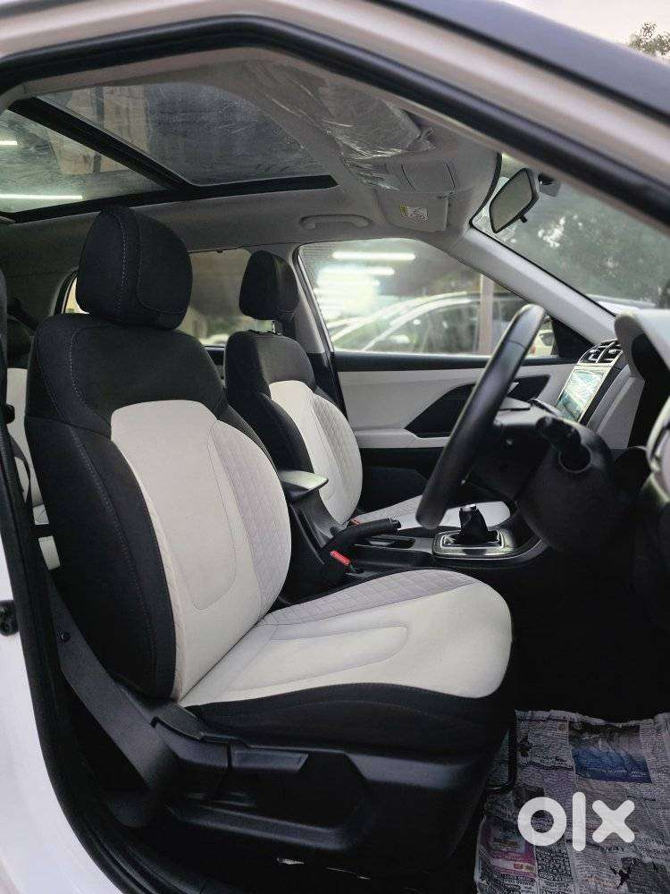 Hyundai Creta Sx Petrol Mt, 2023, Petrol