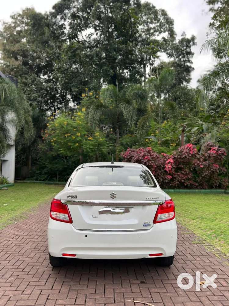 Maruti Suzuki Dzire 2019 Petrol 70000 Km Driven
