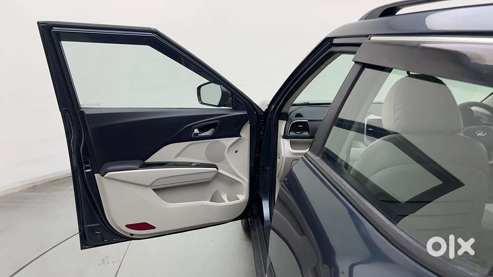 Mahindra Xuv300 W8 Option, 2022, Petrol