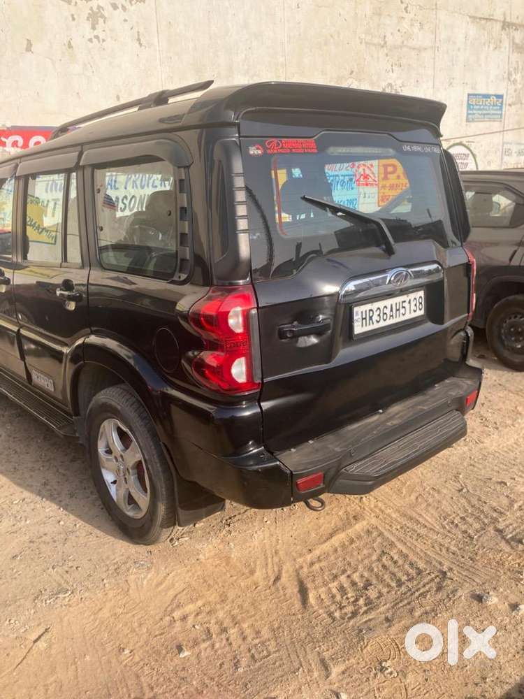 Mahindra Diesel Car 2020
