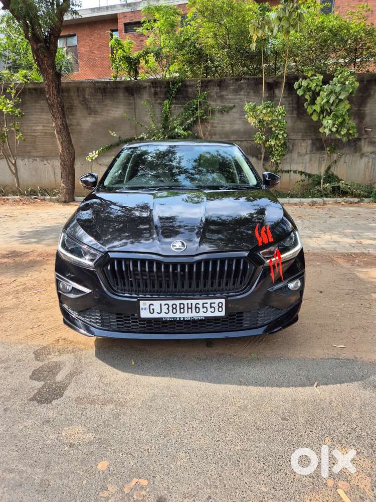 Skoda Slavia 1.0 Tsi Style, 2025, Petrol