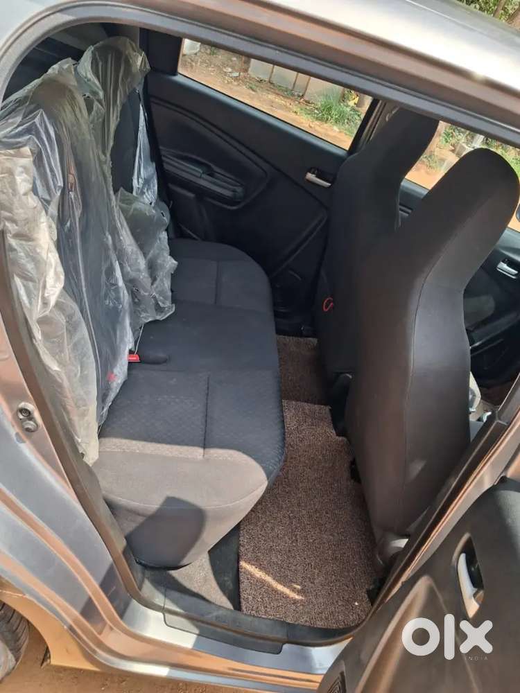 Maruti Suzuki Celerio 2022 Petrol Company Service