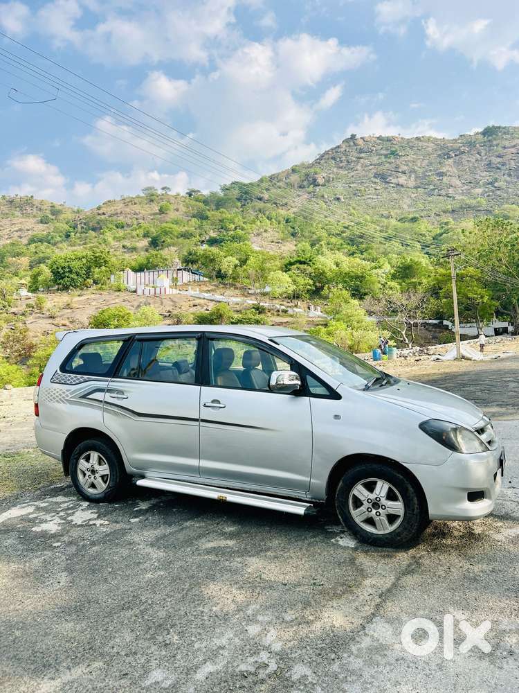 Toyota Innova 2.5 V 7 Str, 2007, Diesel