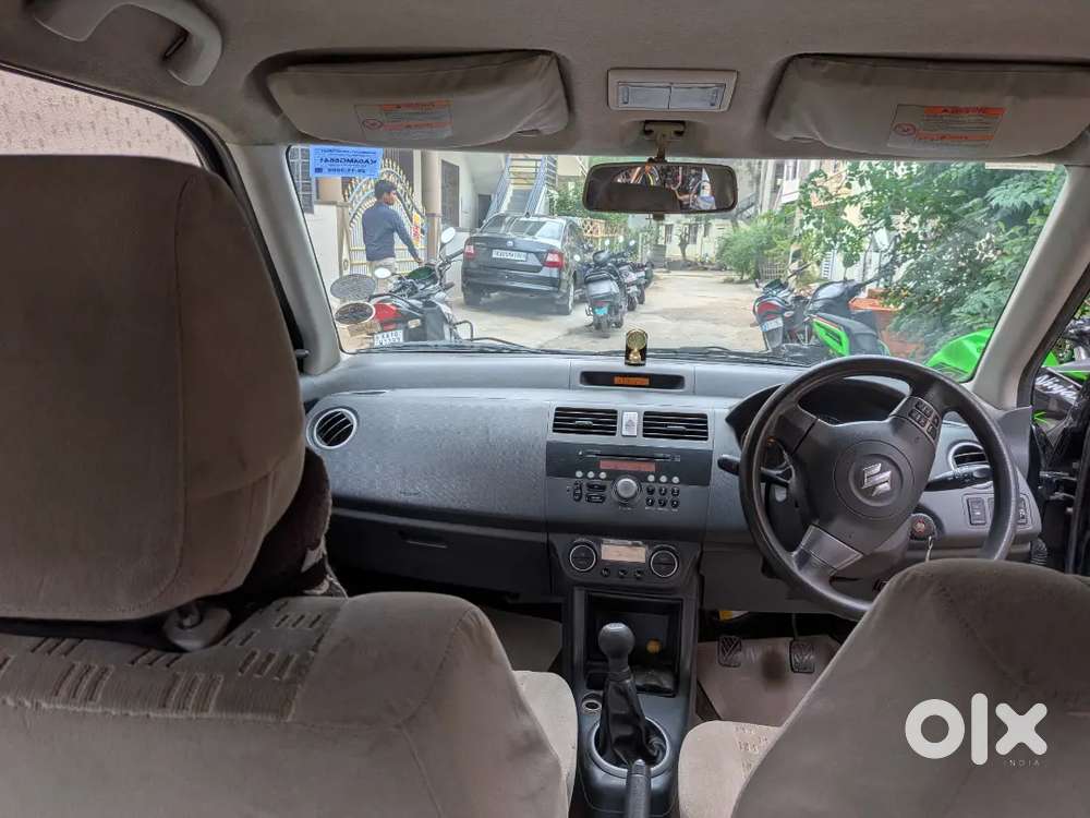 Maruti Suzuki Dzire 1.2 Zxi 2009