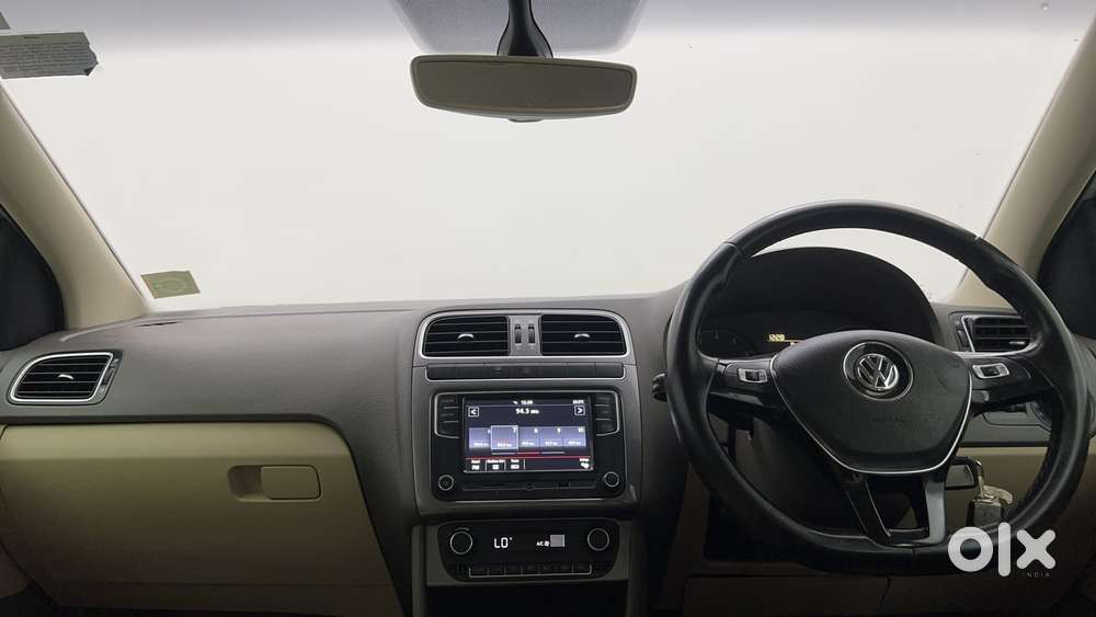 Volkswagen Vento 2010-2013 Petrol Highline At, 2022, Petrol