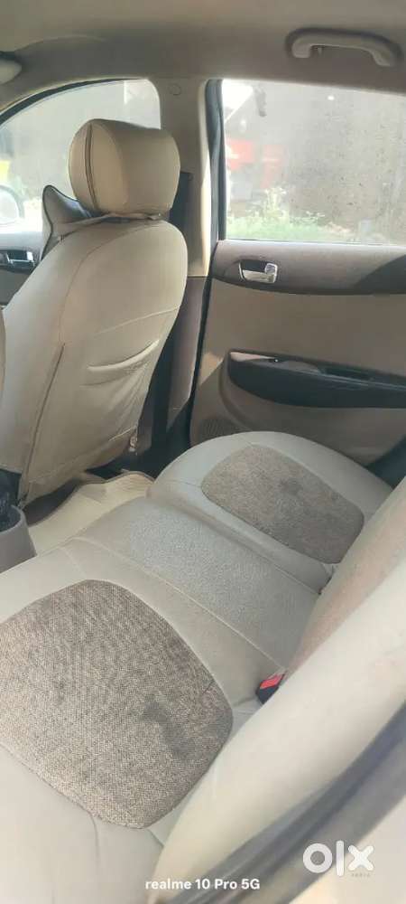 Hyundai New I20 2010 Petrol And Cng Fitit 11200 Km Driven