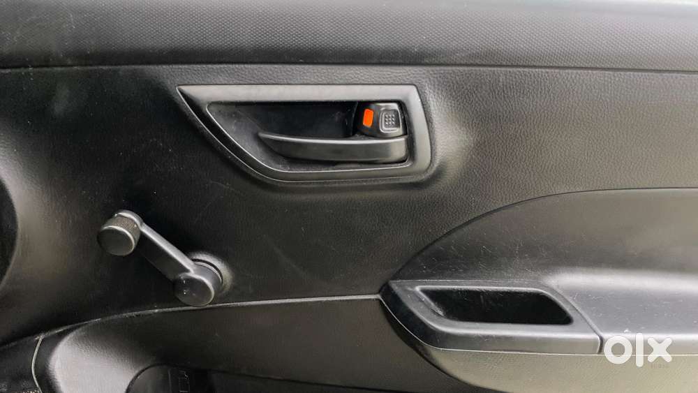 Maruti Suzuki Swift 2011-2014 Lxi, 2013, Petrol
