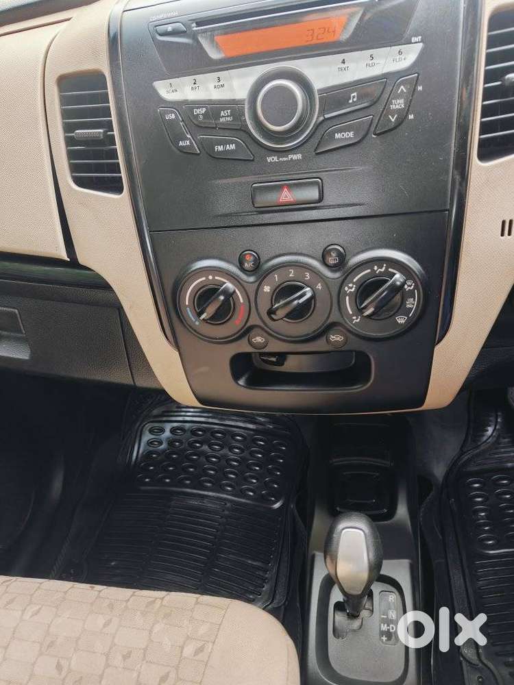 Maruti Suzuki Wagon R 1.0 Vxi Amt, 2017, Petrol