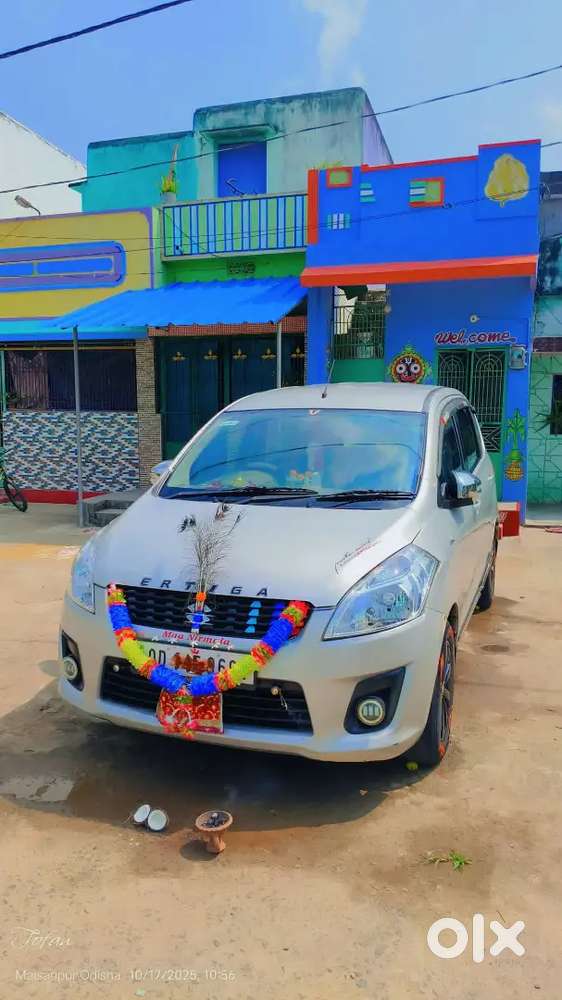 Maruti Suzuki Ertiga 2015 Diesel 100000 Km Driven