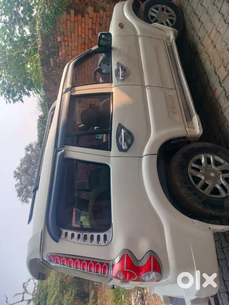 Mahindra Scorpio Getaway Diesel 2015
