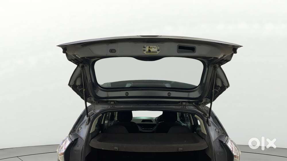 Tata Nexon 1.2 Revotron Xm (s), 2020, Petrol