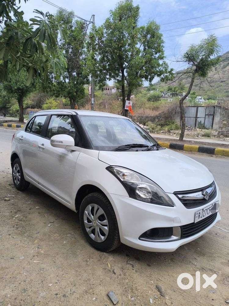 Maruti Suzuki Dzire 1.2 Vxi, 2016, Petrol