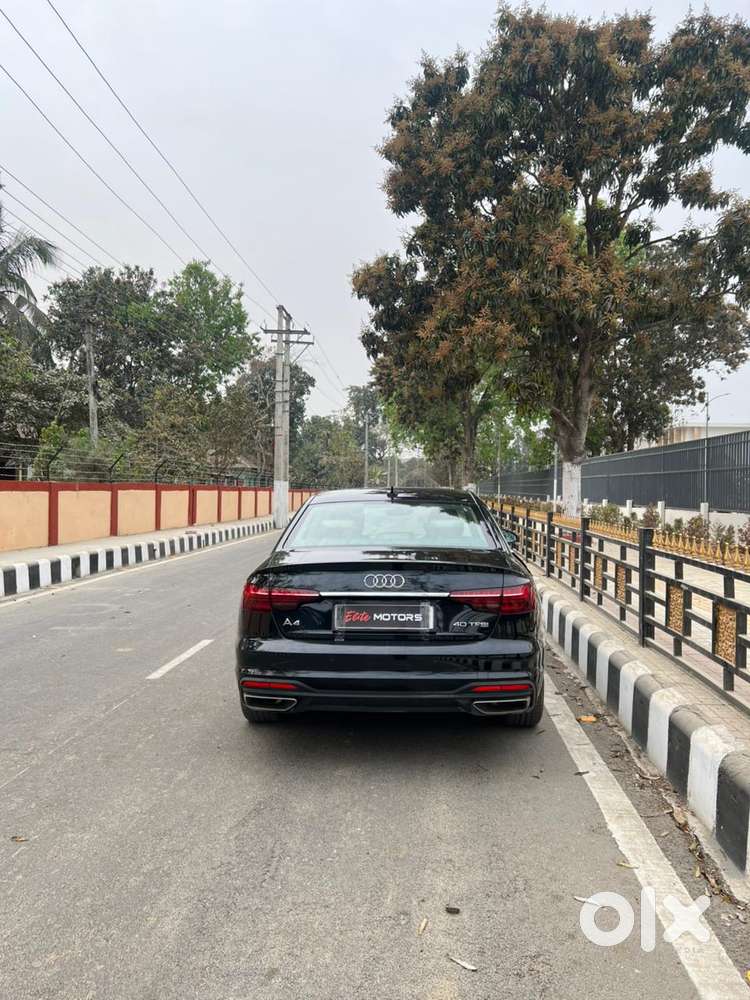 Audi A4 2.0 Premium Plus 40 Tfsi, 2024, Petrol