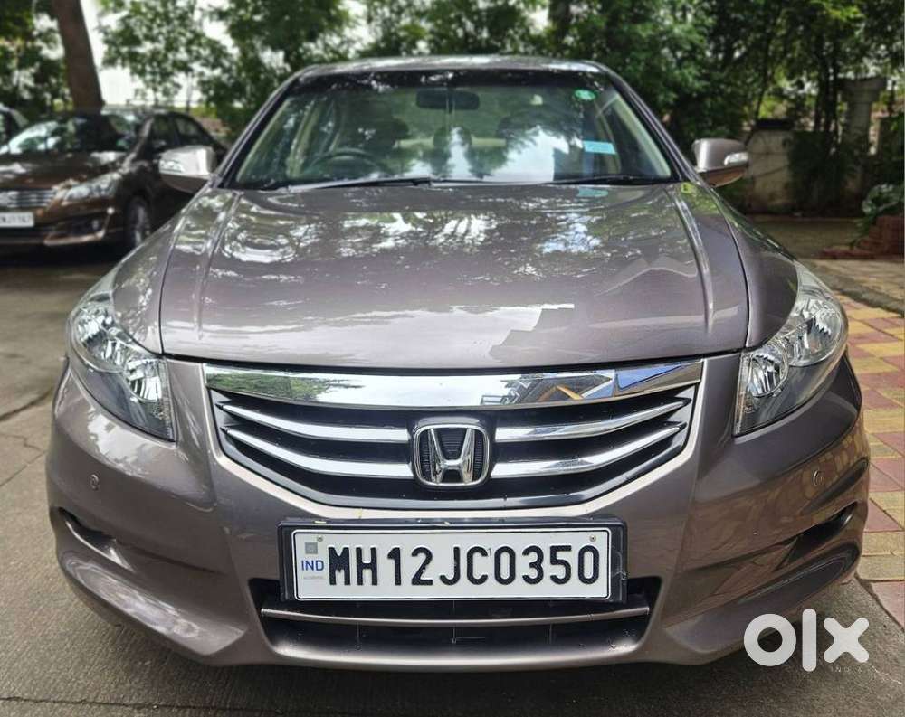 Honda Accord 2.4 Manual, 2012, Petrol