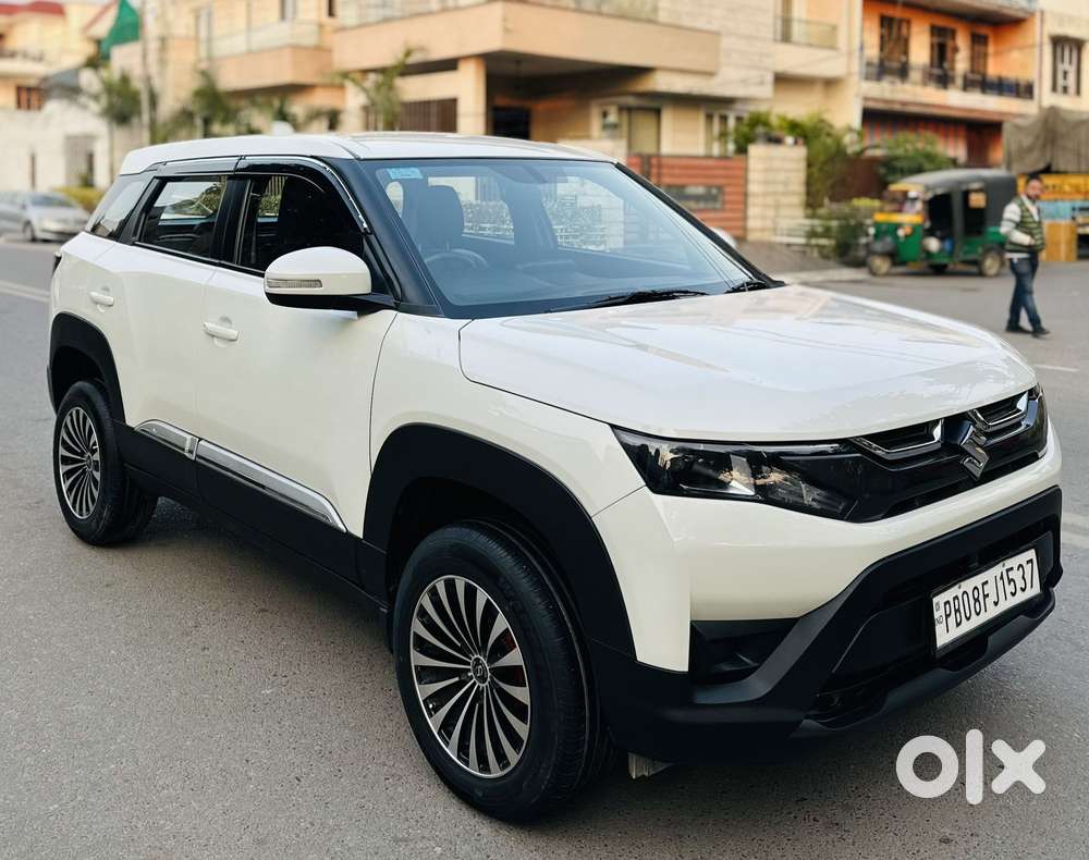 Maruti Suzuki Brezza 1.5 Vxi Smart Hybrid, 2024, Petrol