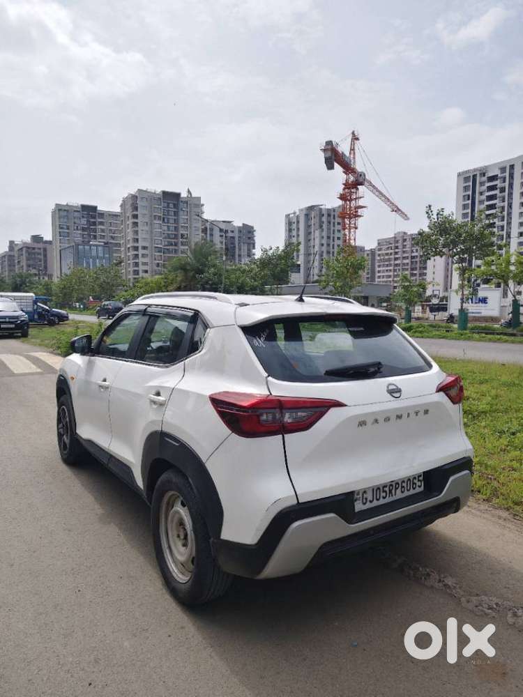 Nissan Magnite 1.0 Xe, 2022, Cng & Hybrids