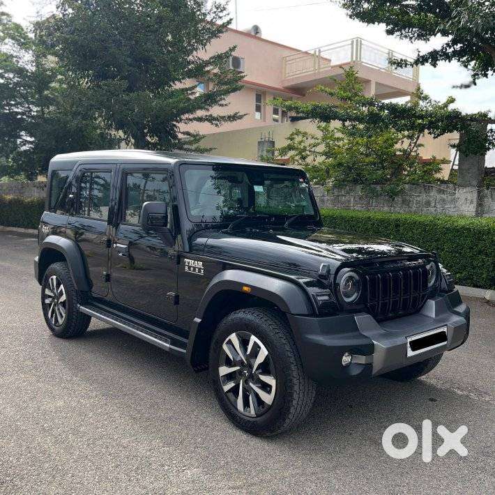 Mahindra Thar Roxx AX7 L Diesel AT 4WD, 2025, Diesel