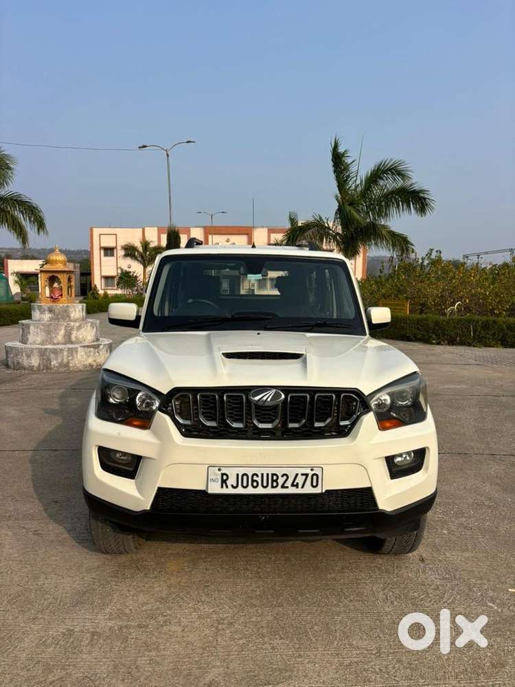 Mahindra Scorpio 2016 Diesel Well Maintained