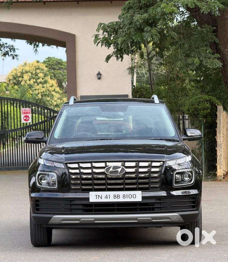 Hyundai Venue, 2023, Petrol