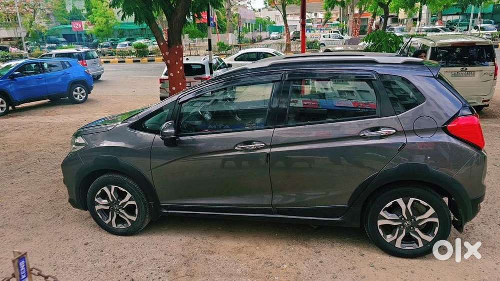 Honda Wr-v 2017 Cng & Hybrids Good Condition