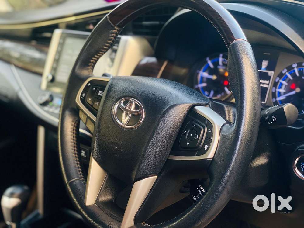 Toyota Innova Crysta Zx 2.4 Diesel 7 Seater, 2022, Diesel