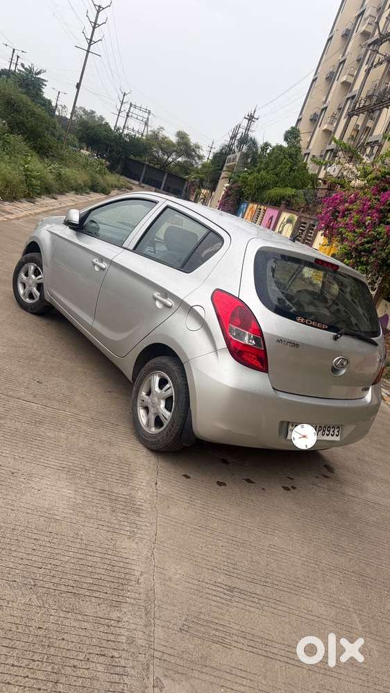 Hyundai I20 1.2 Sportz Option, 2011, Petrol
