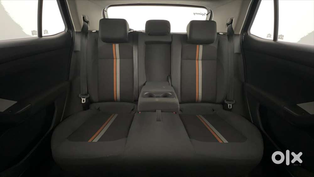 Skoda Kushaq Ambition 1.0l Tsi Mt, 2023, Petrol