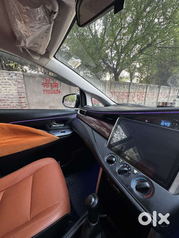 Toyota Innova Crysta 2.7 Gx Mt, 2018, Diesel