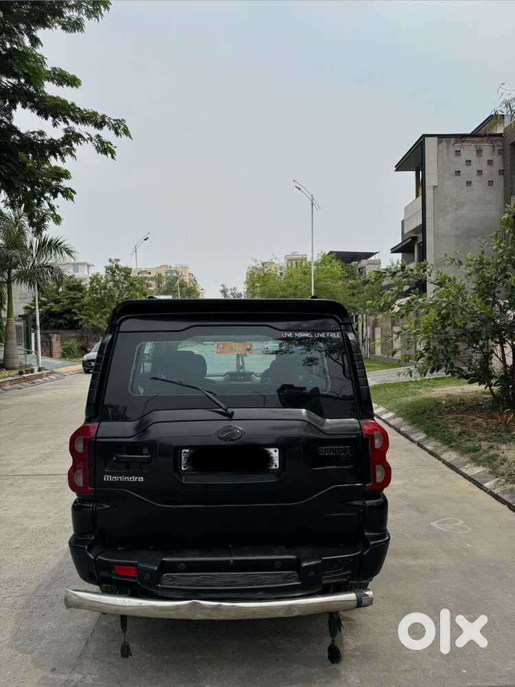 Mahindra Scorpio Diesel 2017