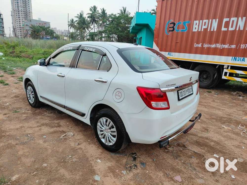 Maruti Suzuki Dzire 1.2 Vxi, 2019, Petrol