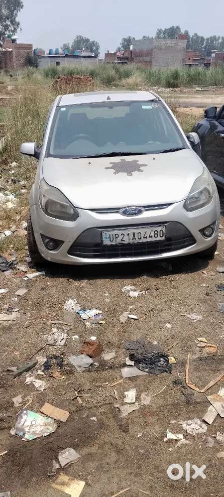 Ford Figo Zxi Petrol 2012
