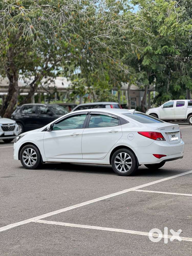 Hyundai Verna 1.6 Sx Vtvt, 2017, Petrol