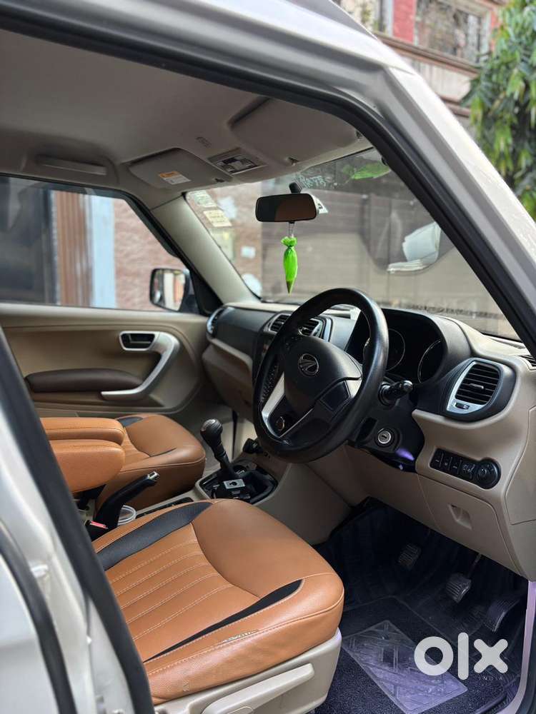 Mahindra Tuv 300 T8, 2017, Diesel