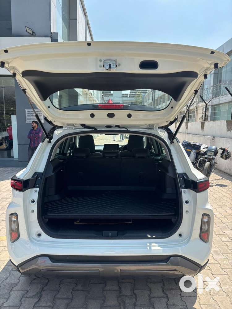 Toyota Urban Cruiser Hyryder 1.5 V Hybrid, 2024, Petrol