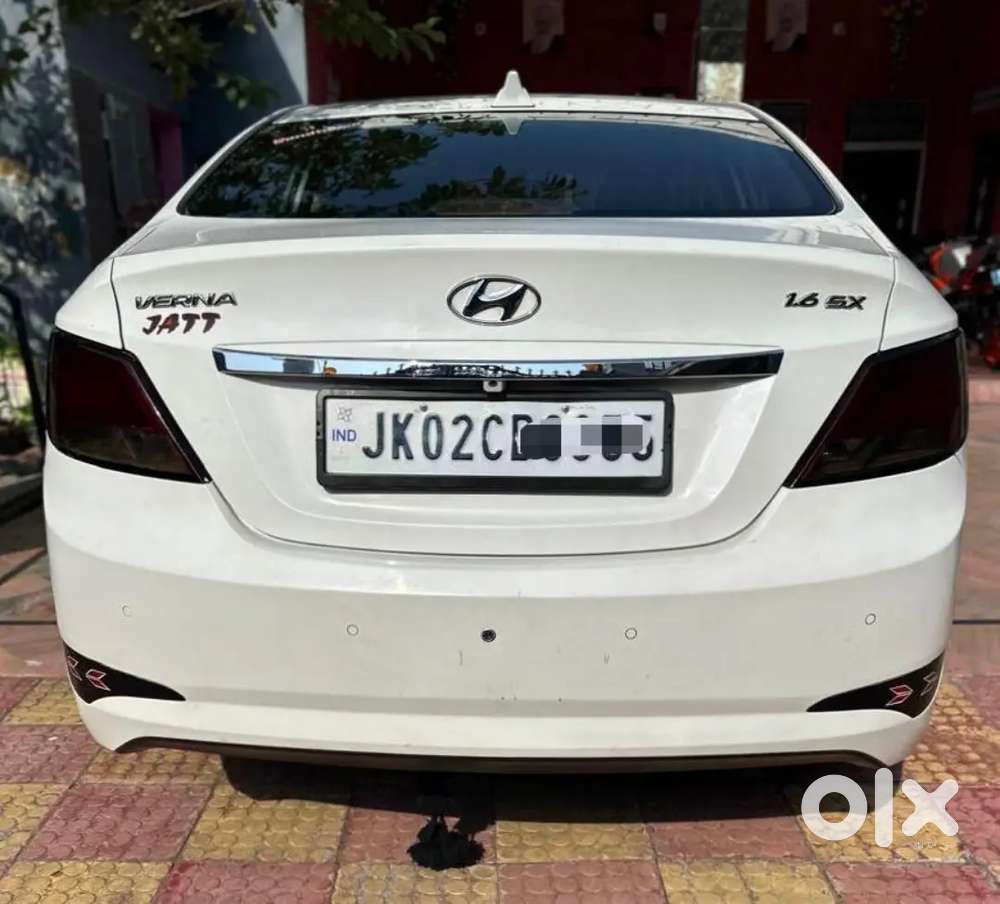 Hyundai Verna 2018 Diesel 83000 Km Driven