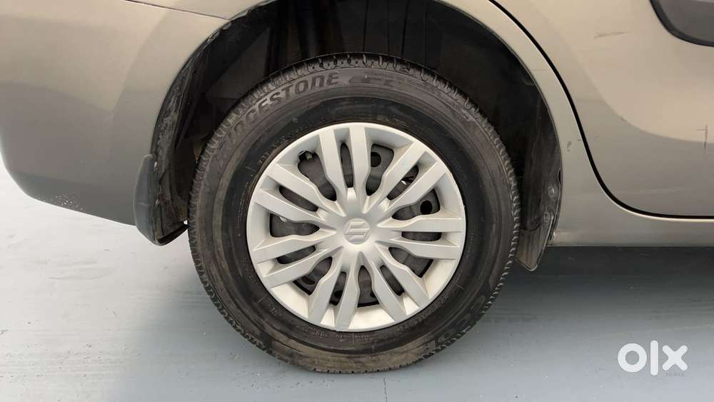 Maruti Suzuki Dzire 1.2 Vxi, 2018, Petrol