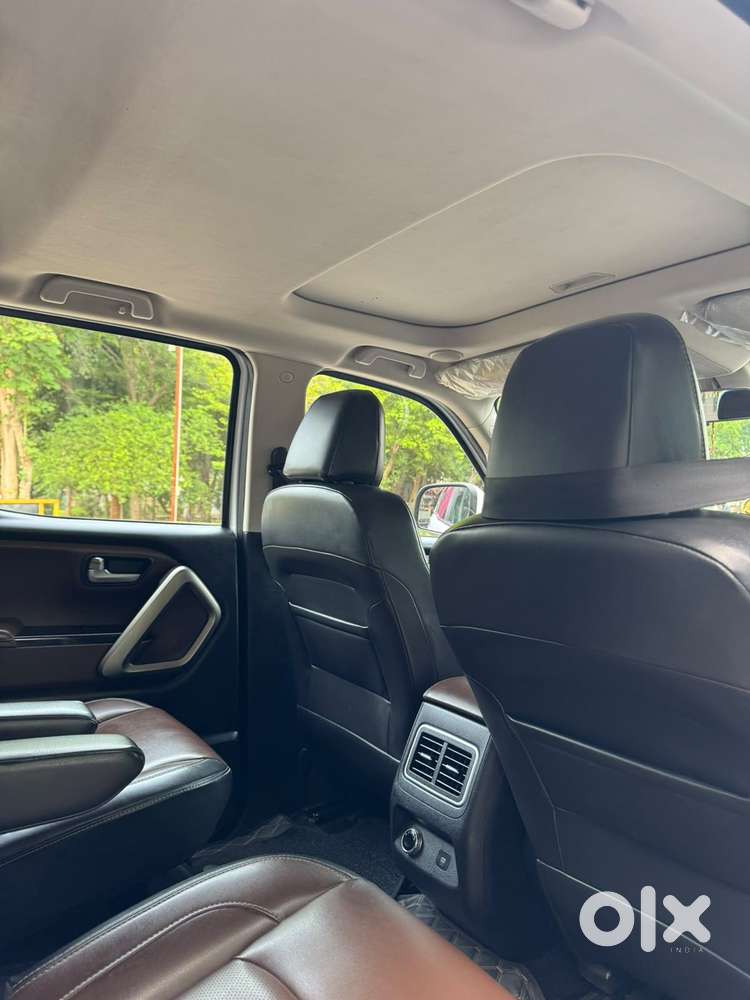 Mahindra Scorpio N Z8 L Diesel At 2wd 6 Str [2022], 2022, Diesel