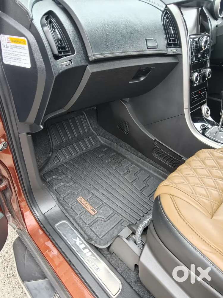 Mahindra Xuv500 W11 2018