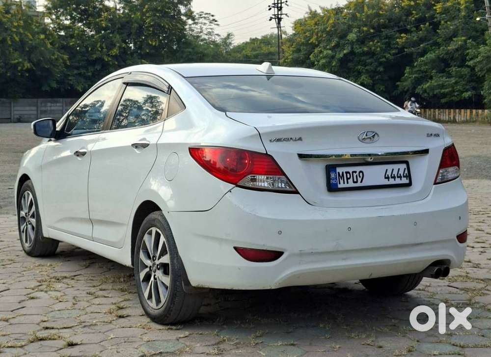 Hyundai Verna 1.6 Sx (o) Crdi Se, 2014, Diesel
